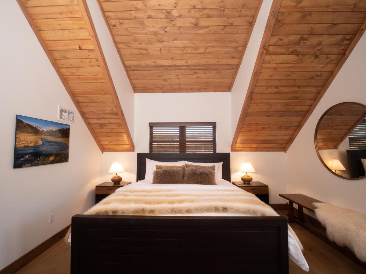 Chic Retreat Indoor Outdoor Fireplace, Private Jacuzzi, Great Location! Estes Park Luaran gambar
